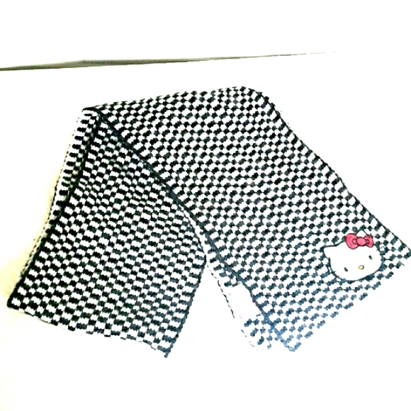 EUC SANRIO HELLO KITTY Knit scarf - Picture 2 of 6